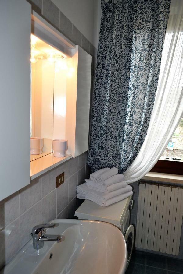 Torri Centro Apartman Torri del Benaco Kültér fotó