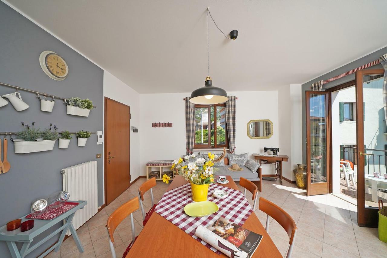 Torri Centro Apartman Torri del Benaco Kültér fotó