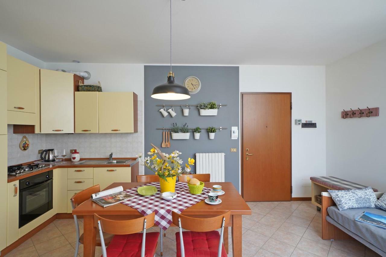 Torri Centro Apartman Torri del Benaco Kültér fotó