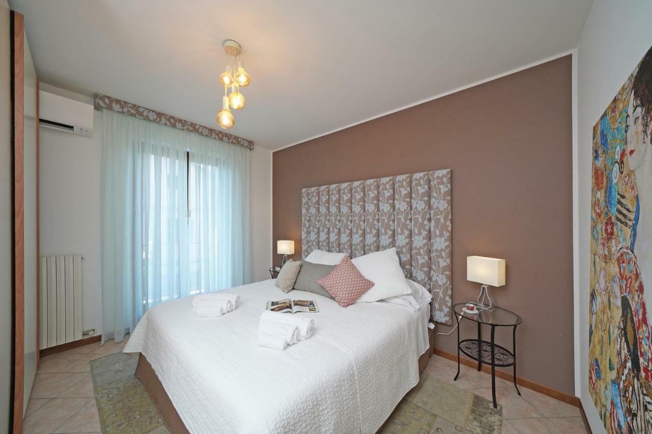 Torri Centro Apartman Torri del Benaco Kültér fotó