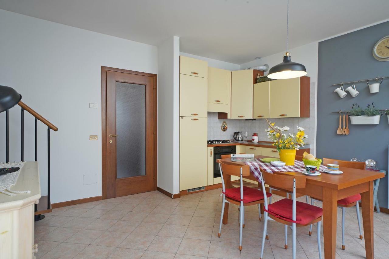 Torri Centro Apartman Torri del Benaco Kültér fotó